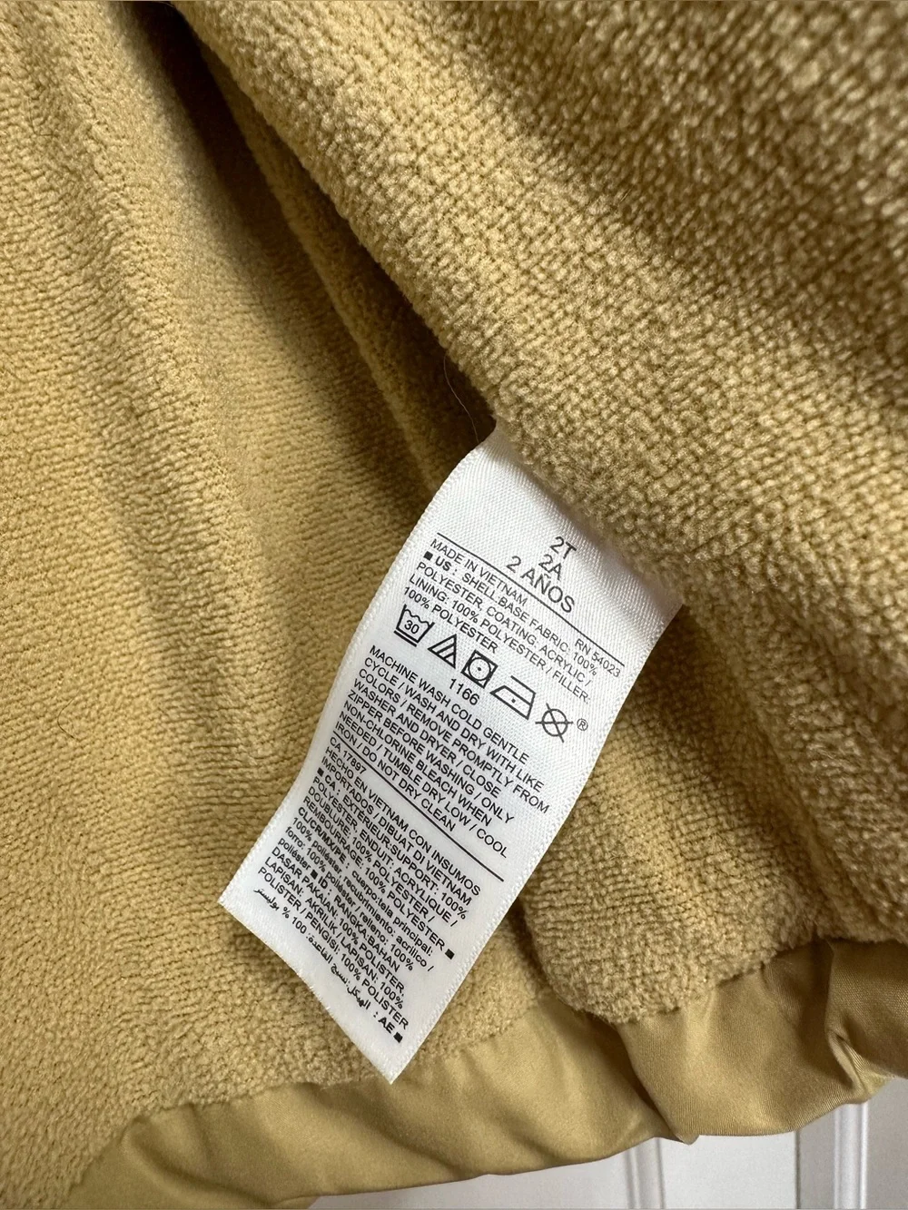 Old Navy Puffer Jacket in Woodwork Toddler Size 2T Hooded Water Resistant Tan